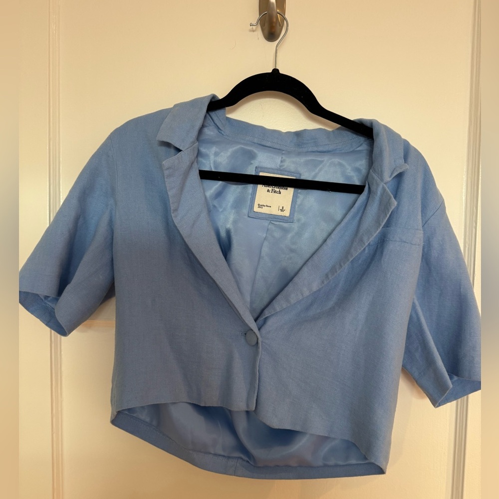 A&F Blue Top size S